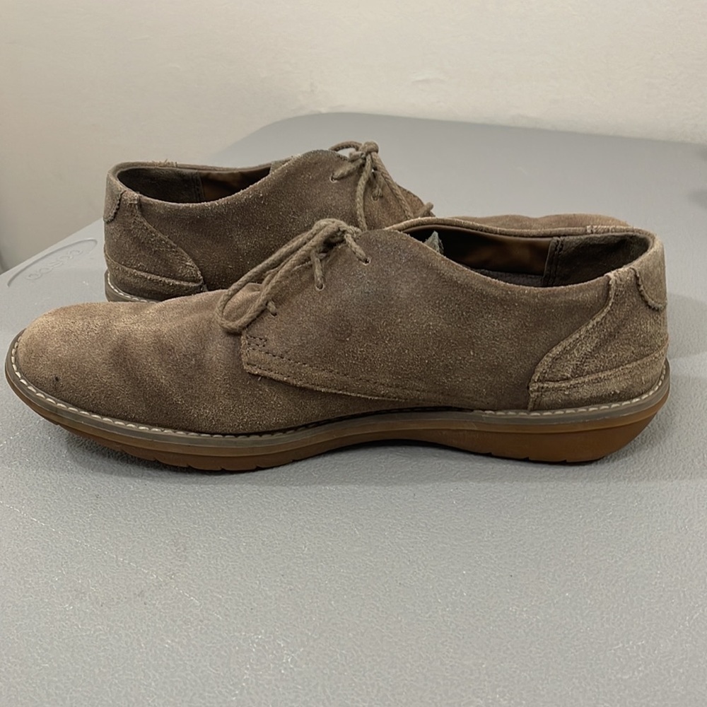 Timberland Suede Finish Oxford. Size 9.5. - Picture 13 of 16